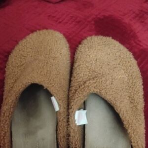 PINK Victoria's Secret Tan Women's Slippers